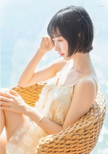 女子高中生