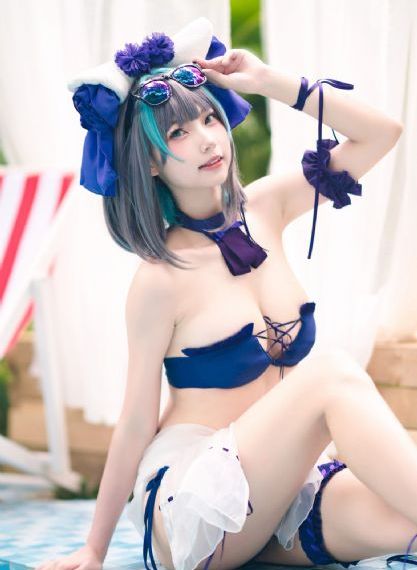 姐姐的朋友来家里做客免费观看