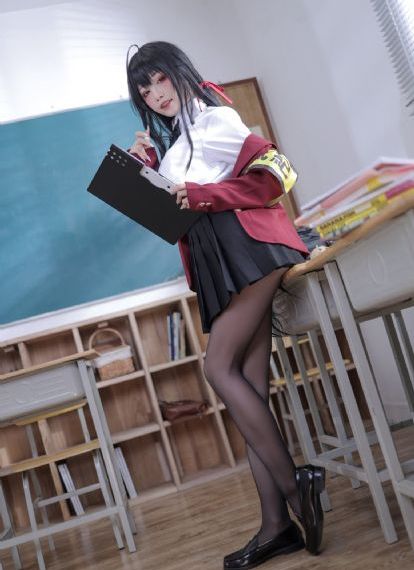 迪拜的女孩儿高清完整版