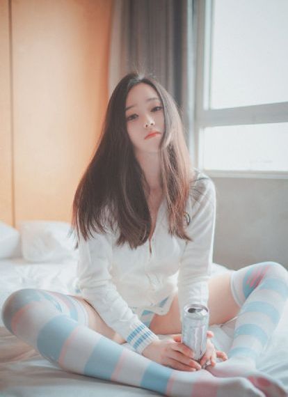 末班车后胶囊旅馆