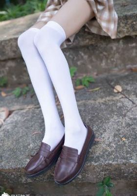 二十五岁女高中生