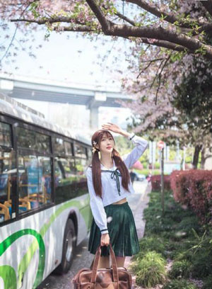 紧缚女社长虐绳地狱