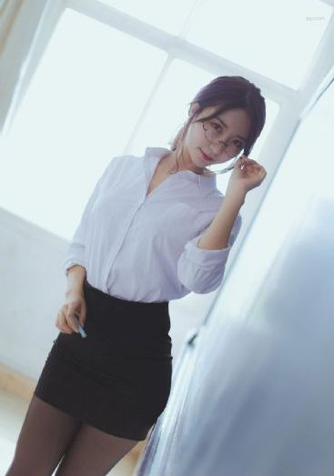 年轻的寡妇电影