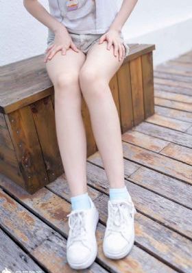 美丽姑娘视频在线观看免费高清版
