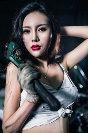 公与媳厨房在线播放