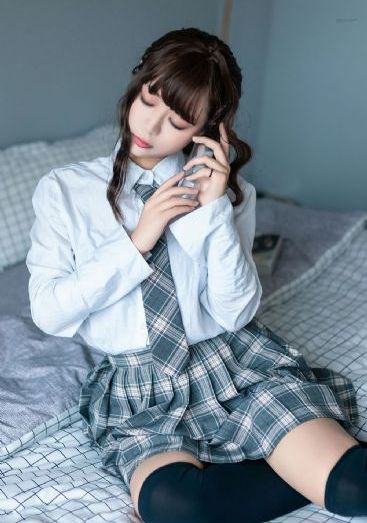 我一边做饭一边被躁了av