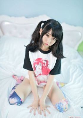 免费午夜视频