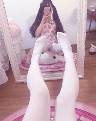 可疑的美容店在线观看