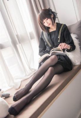 健身房里被教练c到呻吟男女视频